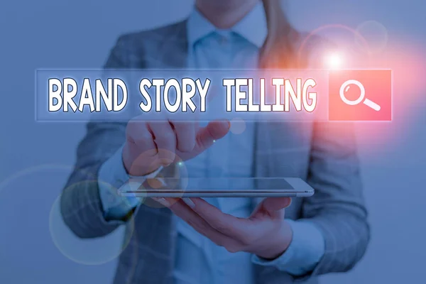 Handschrift tekst Brand Story Telling. Concept betekent leven inblazen in een merk een boeiende inhoud. — Stockfoto