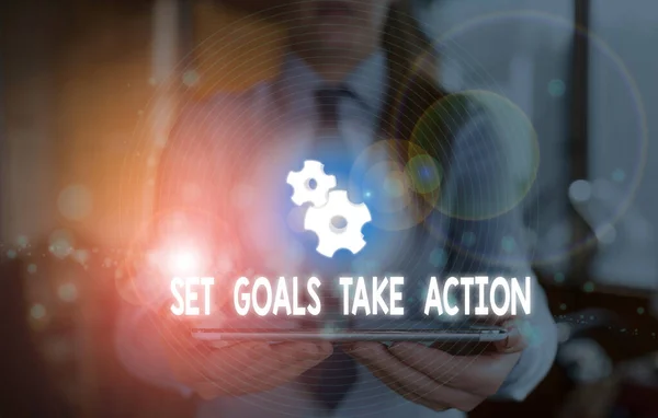 Текст для написания слов Set Goals Take Action. Бизнес-концепция закона о конкретных и четко сформулированных планах . — стоковое фото