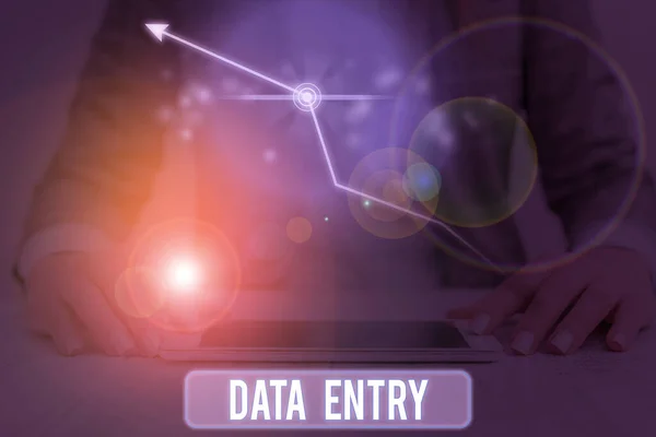 Konceptuell handstil som visar Data Entry. Business foto text process för att mata in data eller information i datorn. — Stockfoto