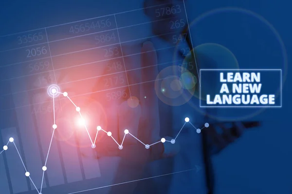 Schrijven van notitie weergegeven: Learn A New Language. Zakelijke foto presentatie van studie woorden dan de moeder moedertaal. — Stockfoto