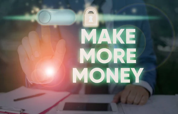 Schrijfbriefje met Make More Money. Bedrijfsfoto showcasing Verhoog uw inkomens salaris voordelen Werk harder Ambitie. — Stockfoto