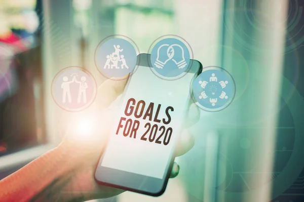 Написание текста Цели на 2020 год. Бизнес-концепция для следующих вещей, которые вы хотите иметь и достичь в 2020 году . — стоковое фото