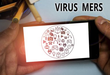 Mesaj işareti Virüs Mers 'ı gösteriyor. İlk olarak Suudi Arabistan 'da rapor edilen kavramsal fotoğraf viral solunum hastalığı.
