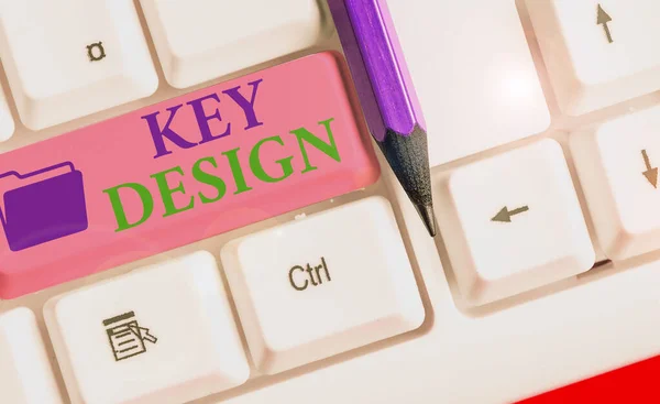 Szóírás szöveg Key Design. Üzleti koncepció egy koncepció vagy ötlet szükséges vagy nagyon fontos megvalósításához. — Stock Fotó