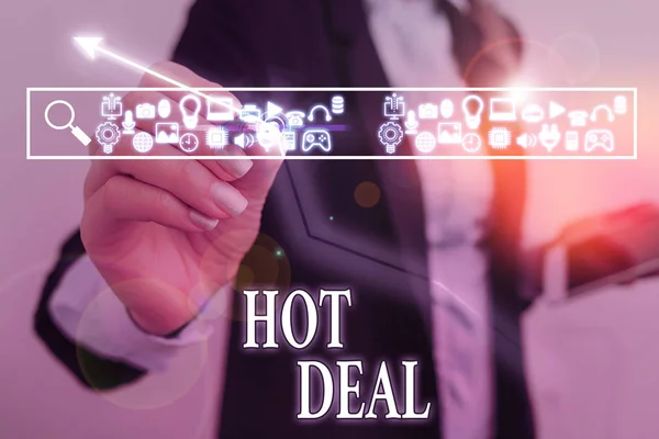 Szóírás szöveg Hot Deal. Üzleti koncepció olyan megállapodáshoz, amelyen keresztül az egyik szabadalmat felajánlják és elfogadják. — Stock Fotó