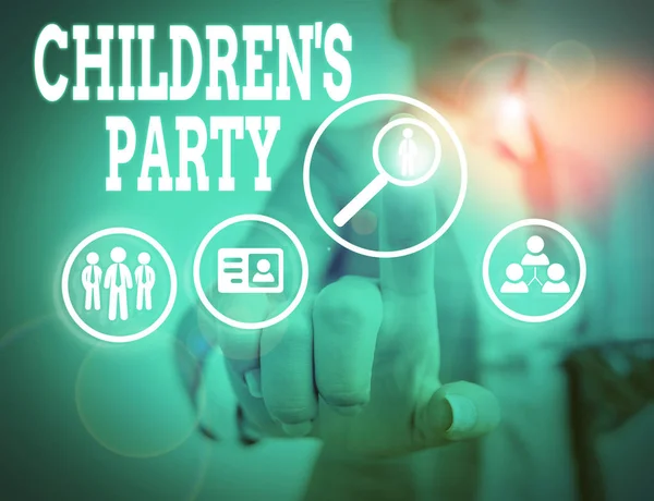 Tekst schrijven Children S Is Party. Zakelijk concept voor sociale bijeenkomst of entertainment voor kinderen. — Stockfoto