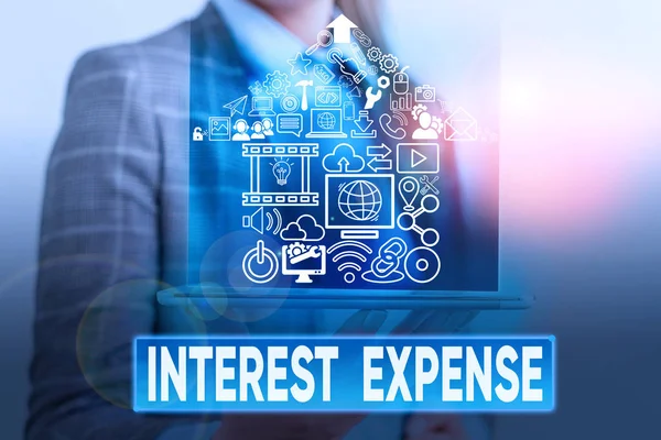 Tekstbord met rente Expense. Conceptuele fotokosten van schuld die zich gedurende een bepaalde periode hebben voorgedaan. — Stockfoto