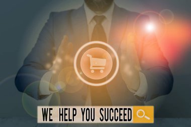 Biz başarılı yardımcı gösterilen Not yazma. Destekli desteklenen finanse birisi hayallerini ulaşmak için vitrine iş fotoğraf.