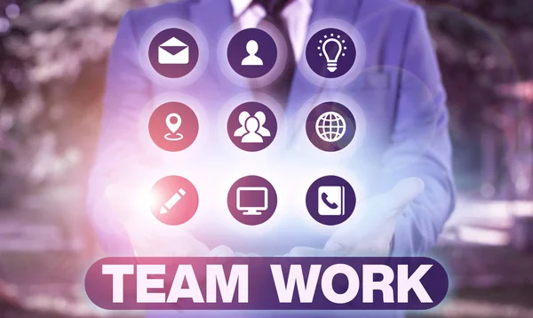 Word tekst intoetsen teamwerk. Businessconcept voor de gecombineerde werking van een groep samenwerking voor de samenwerking van de werkgroep. — Stockfoto