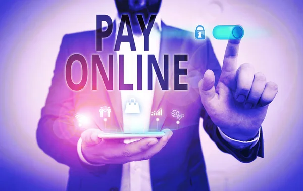 Palavra escrita texto Pay Online. Conceito de negócio para comprar produtos ou serviços usando cartão de crédito em qualquer site. . — Fotografia de Stock
