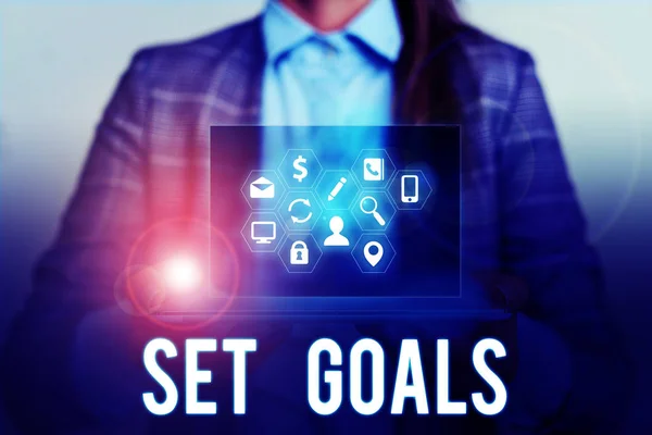 Escrita de mão conceitual mostrando Set Goals. Foto de negócios mostrando Definir ou alcançar algo no futuro com base no plano . — Fotografia de Stock