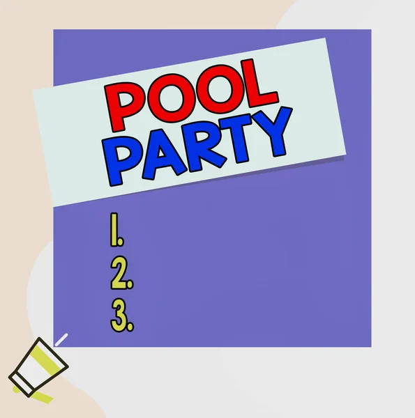 Texto para escrita de palavras Pool Party. Conceito de negócio para celebração que inclui atividades em uma piscina Falando trompete no fundo esquerdo e papel anexado ao fundo retangular . — Fotografia de Stock