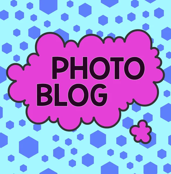 Kézírás szöveg Photo Blog. Koncepció jelentése formájában fotómegosztás és közzététel formájában blog Aszimmetrikus egyenetlen alakú formátum minta objektum körvonalazódik többszínű design. — Stock Fotó
