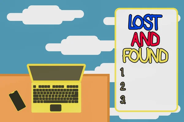 Palabra escribiendo texto perdido y encontrado. Concepto de negocio para el lugar donde se pueden encontrar cosas olvidadas Servicio de búsqueda Vista superior oficina lugar de trabajo portátil escritorio de madera lado del teléfono inteligente . —  Fotos de Stock
