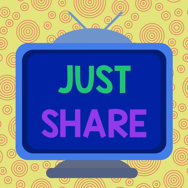 Σημάδι κειμένου που δείχνει το Just Share. Εννοιολογική φωτογραφία για να έχετε ή να χρησιμοποιήσετε κάτι την ίδια στιγμή με κάποιον άλλο πλατεία ορθογώνιο παλιό πολύχρωμο ζωγραφική τηλεόραση εικόνα ξύλο σχεδιασμό. — Φωτογραφία Αρχείου