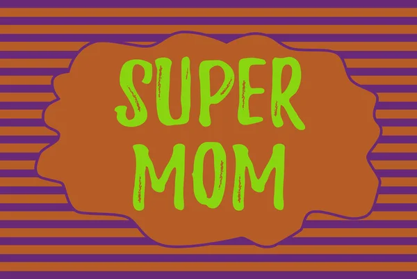 Textschild mit Super-Mama. konzeptionelle Foto einer Mutter, die Kinderbetreuung und Vollzeitbeschäftigung nahtlos horizontale Linien Hintergrund zeichnen Linien kombinieren kann. einfache Tapete Banner. — Stockfoto