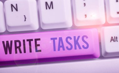 Yazma Görevlerini gösteren metin işareti. Kavramsal fotoğraf belirli bir süre içinde bitirilmesi gereken bir iş..
