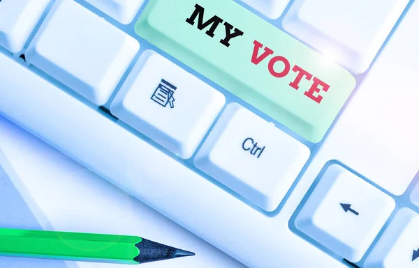 Escritura a mano conceptual mostrando Mi Voto. Foto de negocios mostrando el acto de mostrar su elección u opinión en una elección o reunión . — Foto de Stock