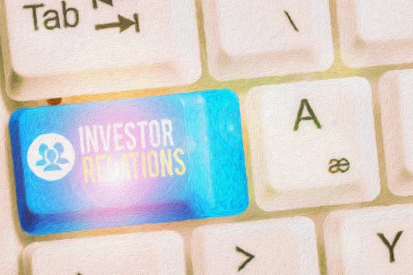 Skriftlig anteckning som visar Investor Relations. Affärsfoto visa upp analysansvar som integrerar finansiering Tangentbord med not papper på vit bakgrund nyckel kopia utrymme. — Stockfoto