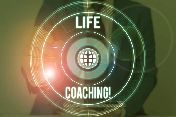 Scrivere testi a mano Life Coaching. Concetto che significa dimostrare di essere impiegati per aiutare a raggiungere i propri obiettivi nella carriera . — Foto Stock