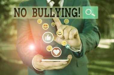 Kelime yazma metni No Bullying. Çocuklar güç dengesizliği arasında saldırgan davranışı durdurmak için iş kavramı.