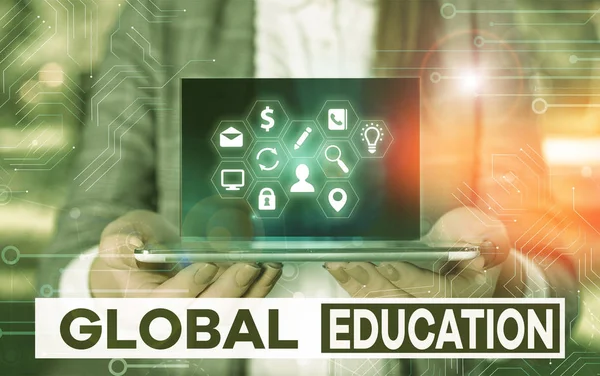 Skriftlig anteckning som visar Global Education. Företagsfoto visa upp idéer som lärs ut för att förbättra en s är uppfattning om världen. — Stockfoto