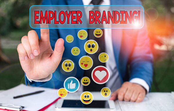 Записка о брендинге работодателя. Демонстрация деловой фотографии, способствующей выбору работодателя компании в желаемую целевую группу
.