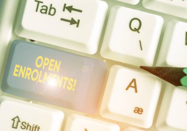 El yazısı metni Açık Kayıtlar. Çalışanların seçilmiş yan yararda değişiklik yapabilmesi kavramı.