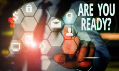 Kelime yazma metni Hazır Soru musunuz. Birisi hazır hissediyorum bir şey başlatmak söylemek için kullanılan iş kavramı.