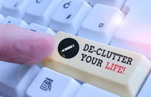Handwriting text De Clutter Your Life. Concept meaning remove unnecessary items from untidy or overcrowded places. — Stock Photo, Image