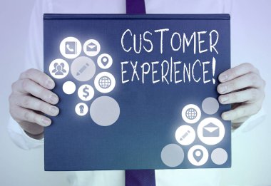 Müşteri Deneyimini gösteren kavramsal el yazısı. Kuruluş ve alıcı arasındaki etkileşimin ürününü sergileyen iş fotoğrafı.