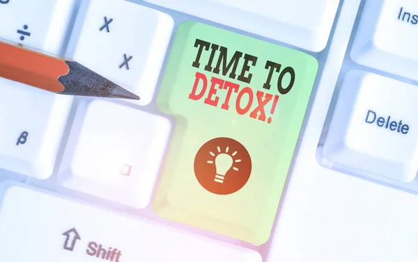 Signo de texto que muestra Time To Detox. Foto conceptual cuando purifica su cuerpo de toxinas o deja de consumir drogas . — Foto de Stock