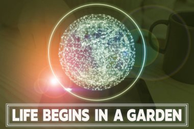 Hayat Bahçede Başlıyor 'u gösteren bir not yazıyorum. Tarımsal Bitkilerin, Nasa tarafından döşenmiş bu görüntünün bahçıvanlık unsurlarına olan sevgisini gösteren iş fotoğrafı..