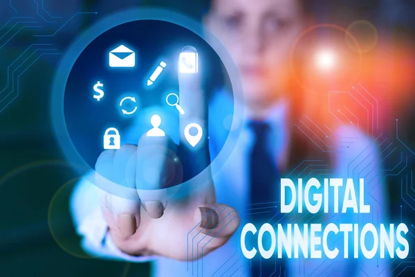 Konceptualny ręczny zapis pokazujący Digital Connections. Biznes fotomontaż tekst online sposób na odkrywanie i budowanie relacji. — Zdjęcie stockowe
