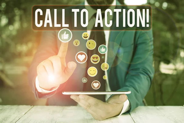 Escrevendo nota mostrando Call To Action. Foto de negócios mostrando exortação fazer algo, a fim de alcançar objetivo com problema . — Fotografia de Stock