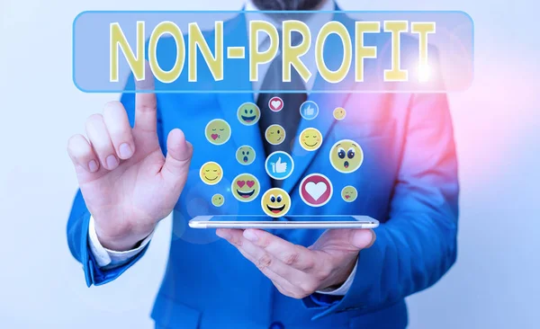 Scrittura concettuale a mano che mostra No Profit. Testo di foto aziendali non fare o condotto principalmente per fare organizzazione di profitto . — Foto Stock