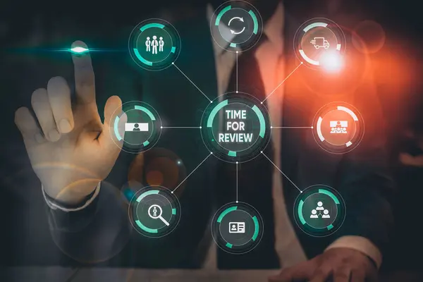 Textzeichen, das Zeit für eine Überprüfung anzeigt. konzeptionelle Foto Überprüfung eines Systems oder einer Situation in seiner formalen Prüfung Bild Foto-System Netzwerk-Schema moderne Technologie intelligentes Gerät. — Stockfoto