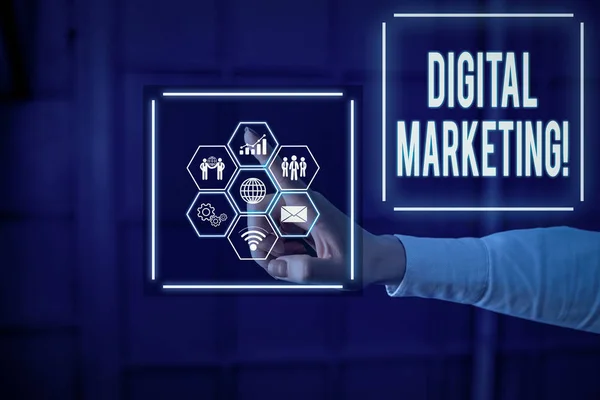 Scrittura Concettuale Mano Che Mostra Digital Marketing Concetto Significa Commercializzare — Foto Stock