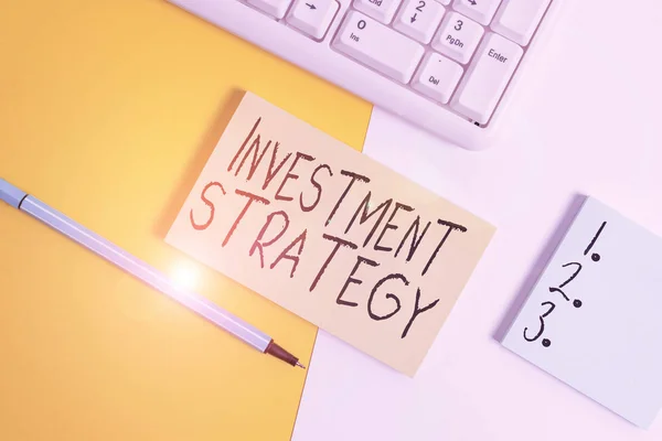 Writing Note Showing Investment Strategy Business Concept Systematic Plan Allocate — Stockfoto