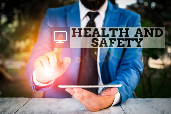 概念手写体显示健康与安全 概念上的意思是指旨在防止在工作场所发生事故的程序 — 图库照片