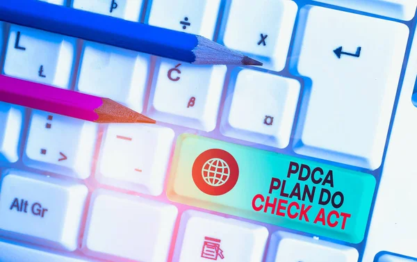 Εγγραφή Σημειώματος Που Δείχνει Pdca Plan Check Act Επιχειρηματική Ιδέα — Φωτογραφία Αρχείου