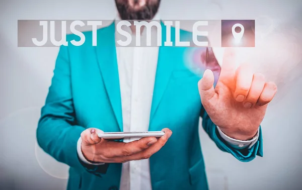 Manuscrito Texto Escrevendo Just Smile Foto Conceitual Assumir Uma Expressão — Fotografia de Stock