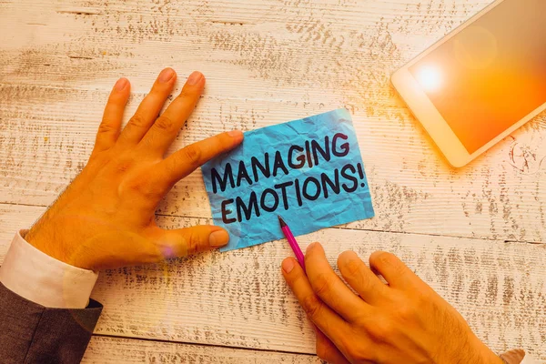 Signo Texto Que Muestra Managing Emotions Capacidad Texto Foto Negocios — Foto de Stock