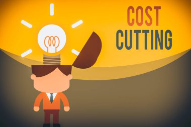 Metin işareti Cost Cutting 'i gösteriyor. Bir servise harcanan parayı azaltmak için yapılan iş fotoğrafı metinleri başarılı adam kravatı parlak yenilikçi çözümler üretiyor.