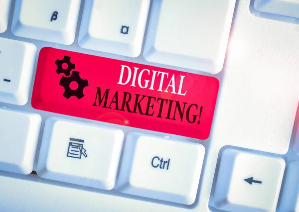 Scrittura Concettuale Mano Che Mostra Digital Marketing Concetto Che Significa — Foto Stock