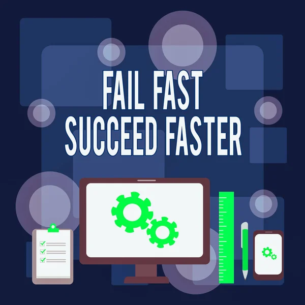 Nota Scrittura Che Mostra Fail Fast Succeed Più Veloce Business — Foto Stock