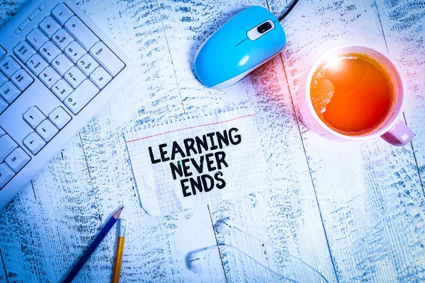 Conceptual Hand Writing Showing Learning Never Ends Concept Meaning Life — Stock Photo, Image