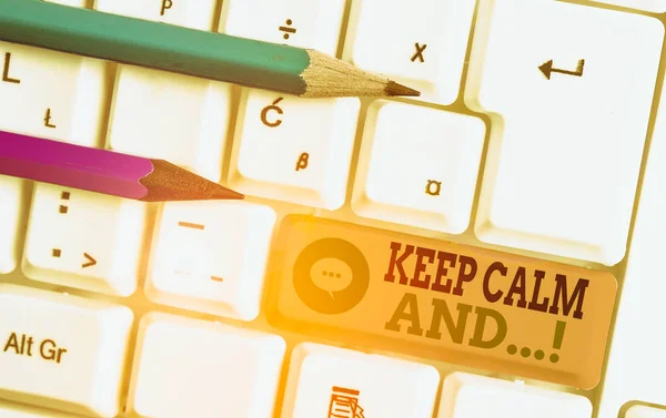 Escrevendo Nota Mostrando Mantenha Calma Conceito Negócio Para Cartaz Motivacional — Fotografia de Stock