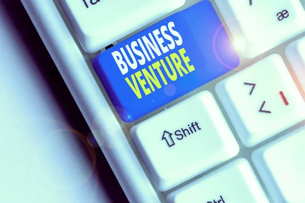 Word Σύνταξη Κειμένου Business Venture Επιχειρηματική Φωτογραφία Που Αναδεικνύει Νέα — Φωτογραφία Αρχείου