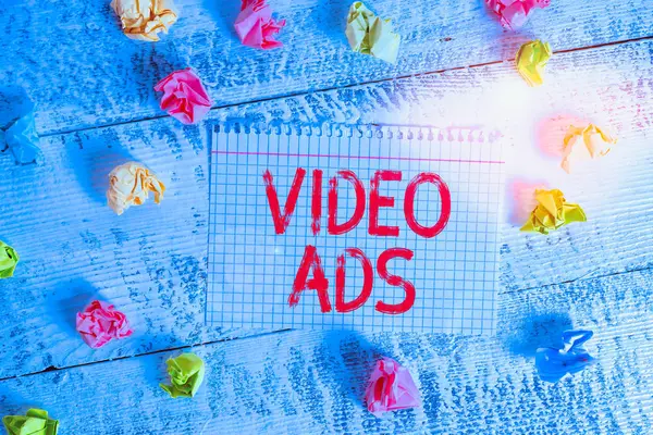 Escribir Texto Mano Video Ads Foto Conceptual Involucrar Audiencia Forma —  Fotos de Stock